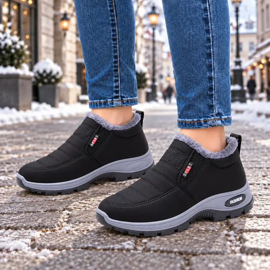 【35 – 47】Calzado de invierno para mujeres mayores: botas de nieve tipo *slip-on* (sin cordones), gruesas y con aislamiento térmico; tallas grandes, aptas para uso en interiores y exteriores.