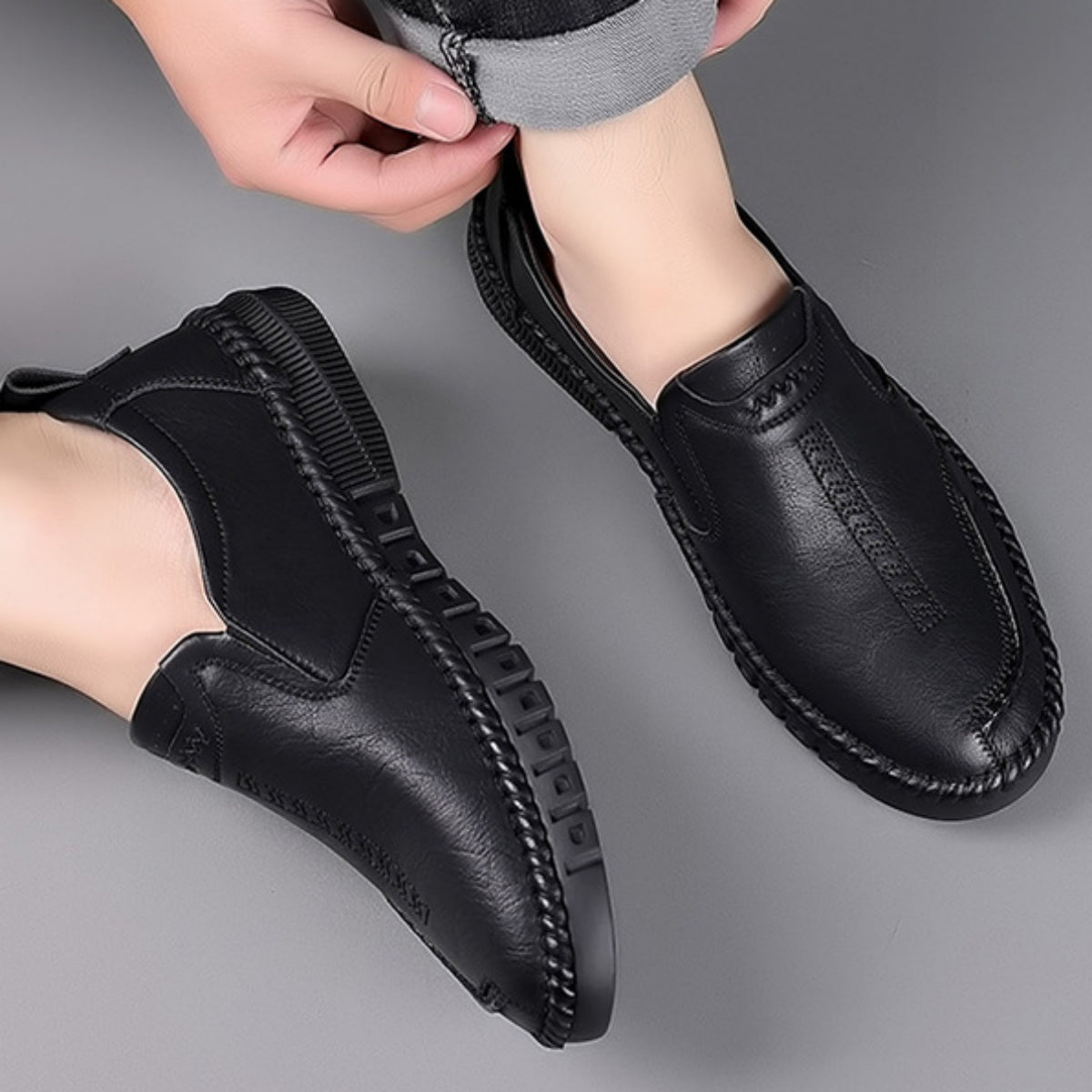 👞Omezená sleva 50 %【39-44】Pánské sportovní boty 2025 z pravé kůže, s měkkou podrážkou, protiskluzové a prodyšné.