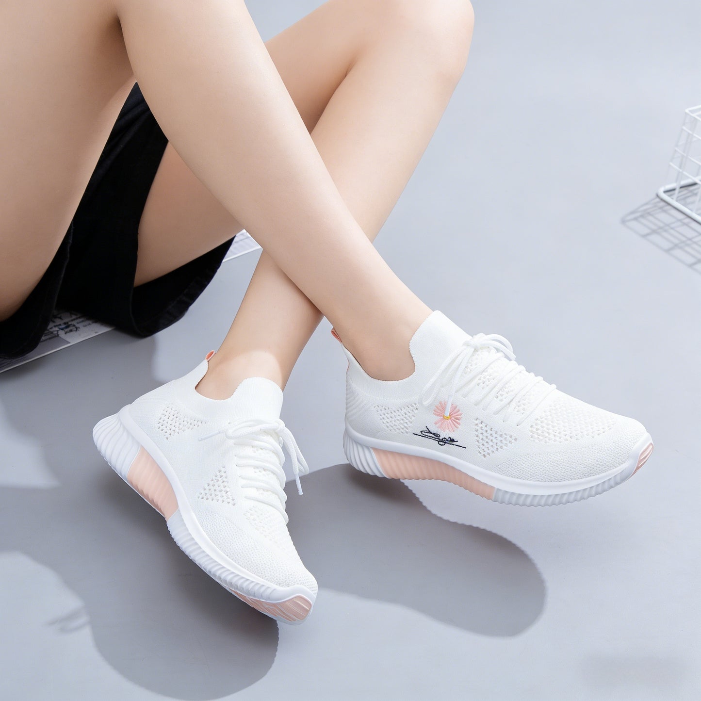 👟 ✨50% zľava!【35-40】Novinka 2026 – Dámske voľnočasové športové topánky zo sieťoviny, priedušné, s mäkkou podrážkou, univerzálne a módne.