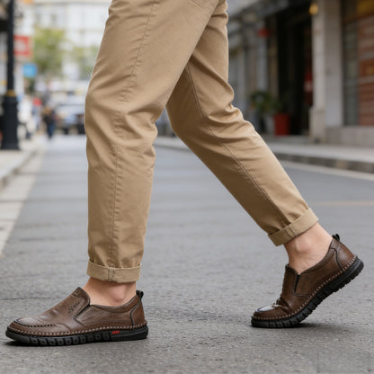 👞Obmedzená akcia 50%【39-44】Pánska športová obuv 2025, vyrobená z pravej kože, s mäkkou podrážkou, protišmyková a priedušná