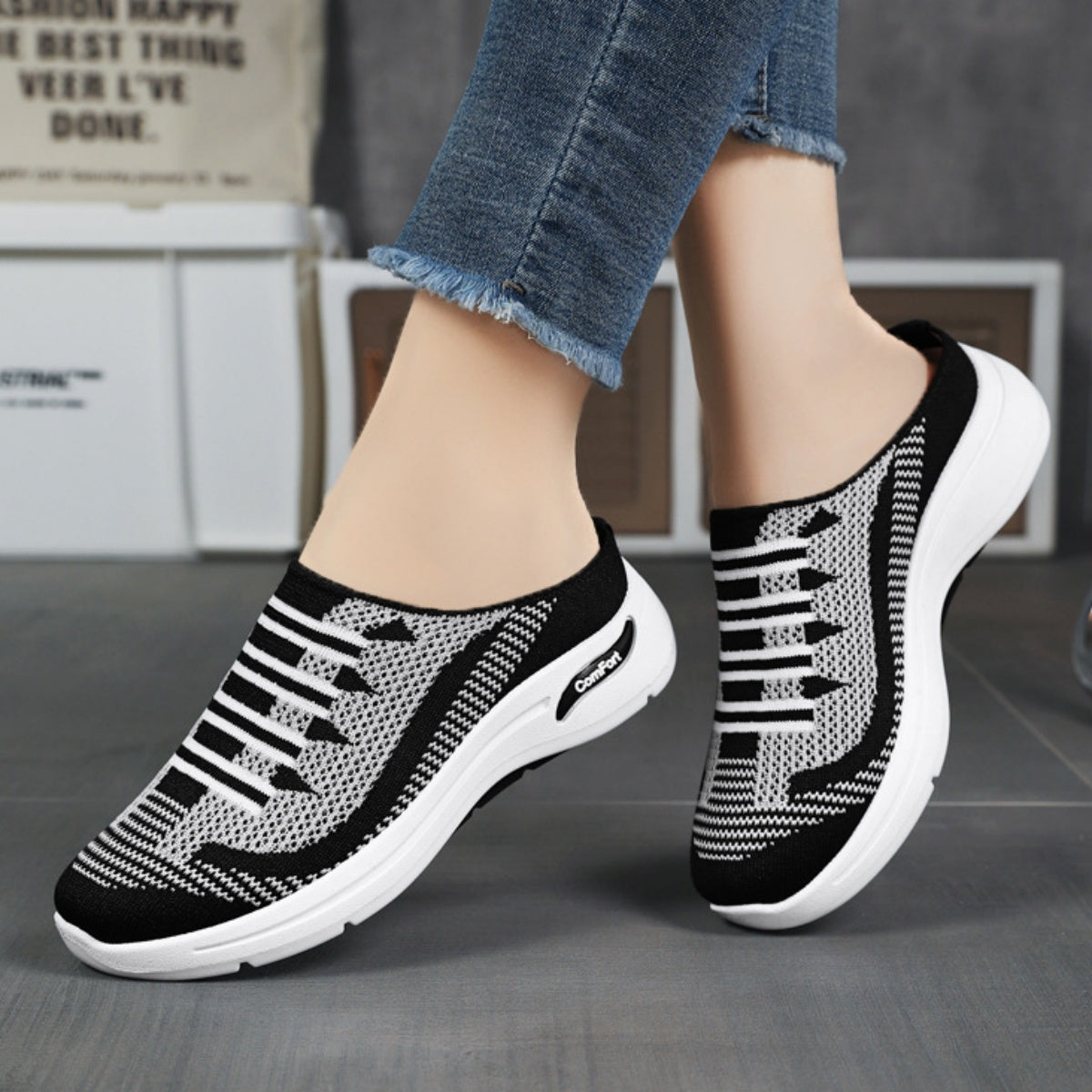 👟【36-41】🔥Pohodlné dámske slip-on topánky - Elastický dizajn bez šnúrok – jednoduché obúvanie a perfektné prispôsobenie chodidlu.