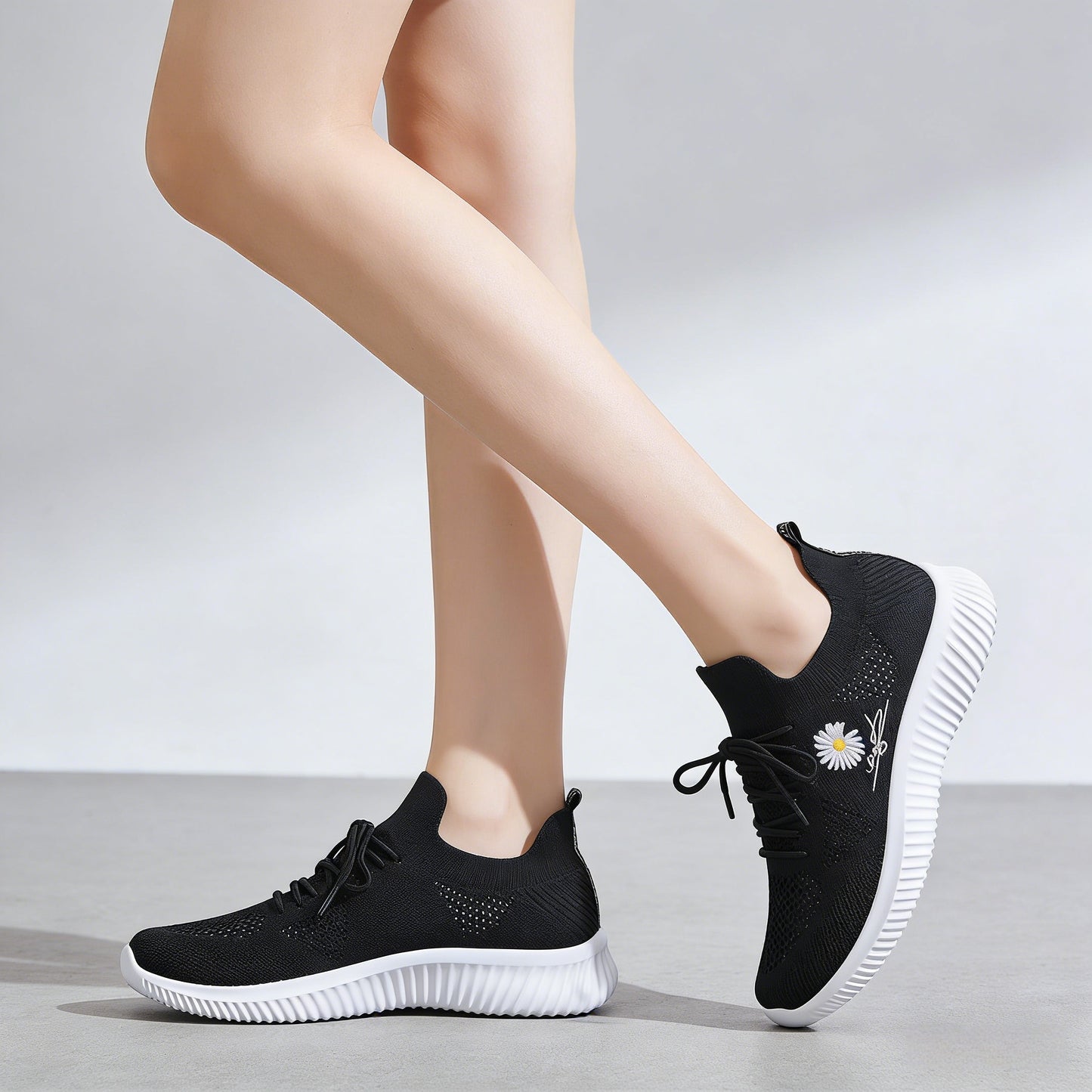 👟 ✨50% zľava!【35-40】Novinka 2026 – Dámske voľnočasové športové topánky zo sieťoviny, priedušné, s mäkkou podrážkou, univerzálne a módne.