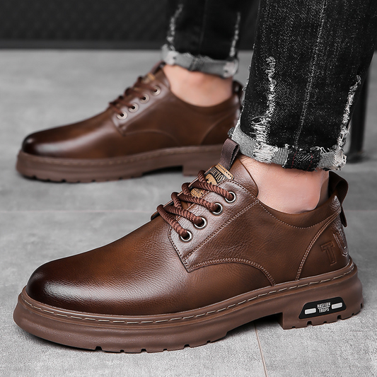 👍👞Pánske ručne šité kožené tenisky – Kvalitná pravá koža, pohodlný dizajn a odolná gumová podrážka pre každodenné nosenie
