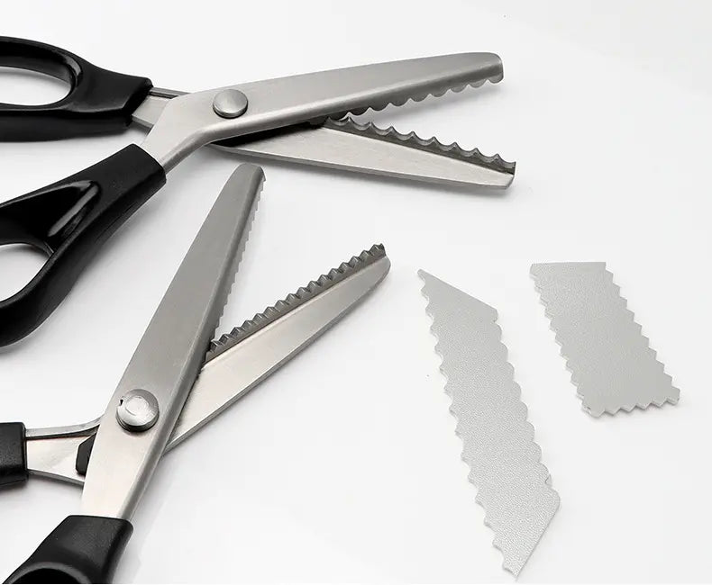 2 kusy za 22 eur🔥Kúpte 1 a druhý získate zadarmo✂️ Profesionálne cikcakovacie nožnice – ostré nožnice na látku so zúbkovaným ostrím