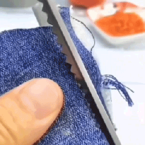 2 kusy za 22 eur🔥Kúpte 1 a druhý získate zadarmo✂️ Profesionálne cikcakovacie nožnice – ostré nožnice na látku so zúbkovaným ostrím