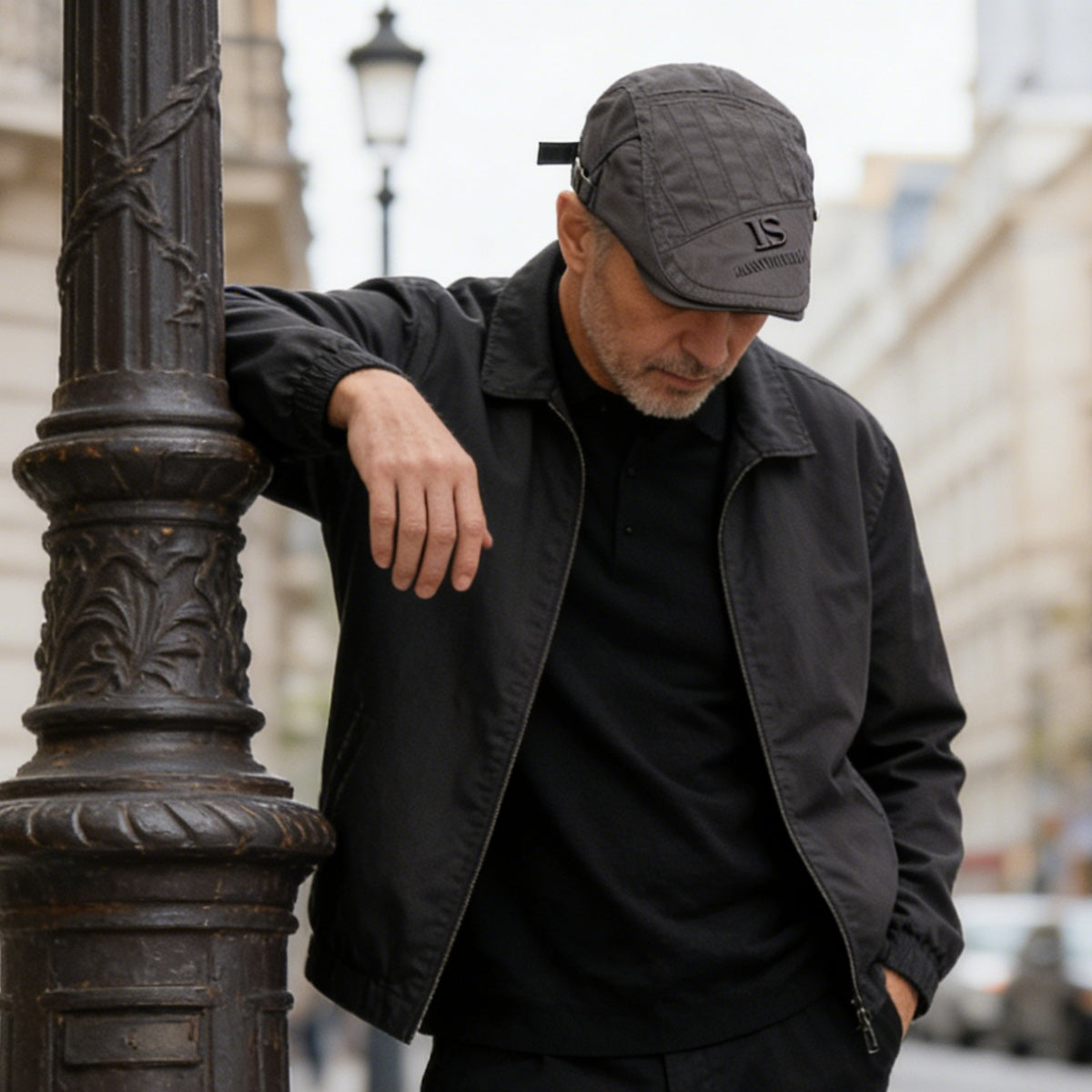 🧢【50% zľava】💥 Štýlová retro bekovka - Nastaviteľná veľkosť perfektne sadne na každú hlavu bez tlačenia.
