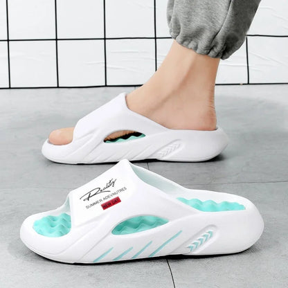 🌞【50% zľava】✨Pánske papuče s mäkkou podrážkou, odolné voči oderu a protišmykové