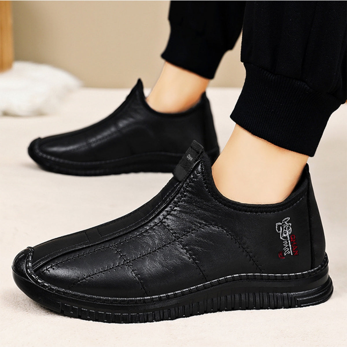 🏃‍♂️👟【Nowość na zimę】【39-46】Męskie buty z ociepleniem, grube i ciepłe, antypoślizgowe