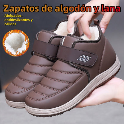 【50%OFF】【39-44】🔥2025 Nuevo estilo de invierno más zapatos de hombre impermeables y antideslizantes de terciopelo y cuero genuino engrosado