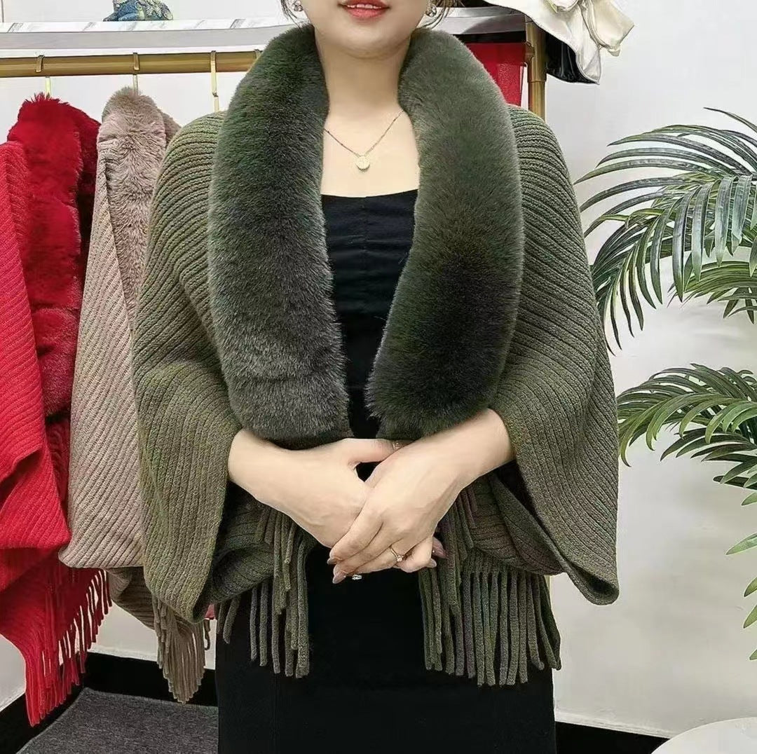 ❄️Elegantný a teplý pletený šál s plyšovým golierom, ideálny na každú príležitosť a vytvára sofistikovaný vzhľad.