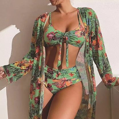 ☀️【50% zľava】👙【S-2XL】Nová trojdielna letná plavková súprava 2026 - štýlový kvetinový vzor, pohodlný, priedušný, rýchloschnúci a chráni pred slnkom.